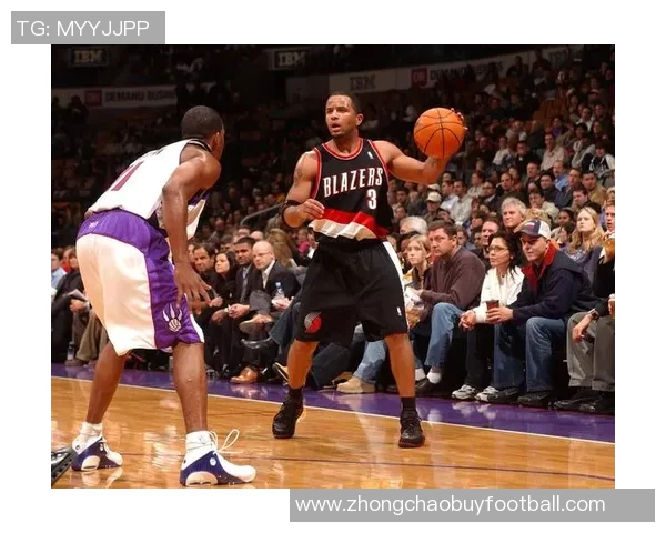 比卢普斯被捕引发球队临时会议气氛紧张尴尬难以言表 比卢普斯被捕引发球队临时会议气氛紧张尴尬难以言表