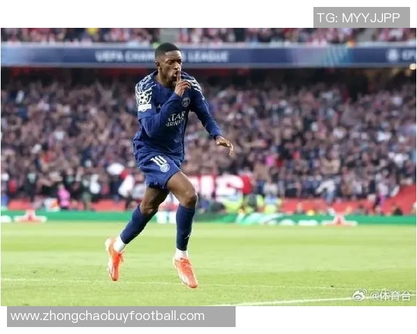 登贝莱恢复良好谨慎训练避免高强度冲刺以防旧伤复发 登贝莱恢复良好谨慎训练避免高强度冲刺以防旧伤复发