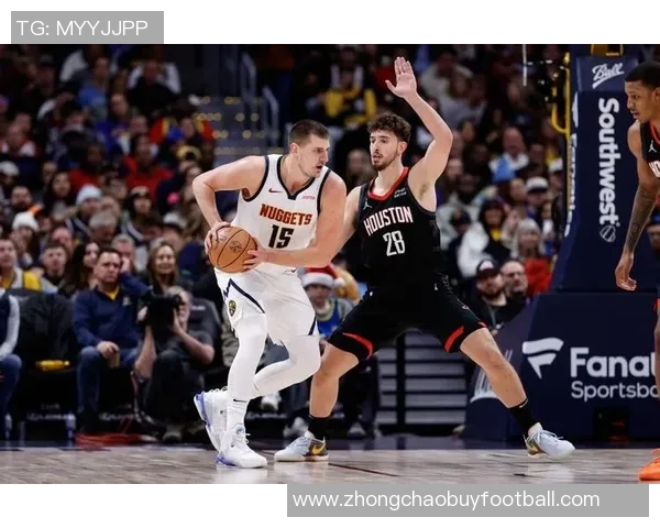 约基奇强势防守申京全场仅得2分8投1中表现惨淡 约基奇强势防守申京全场仅得2分8投1中表现惨淡