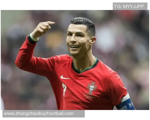 C罗个人净资产突破14亿美元成为全球首位超十亿的足球巨星